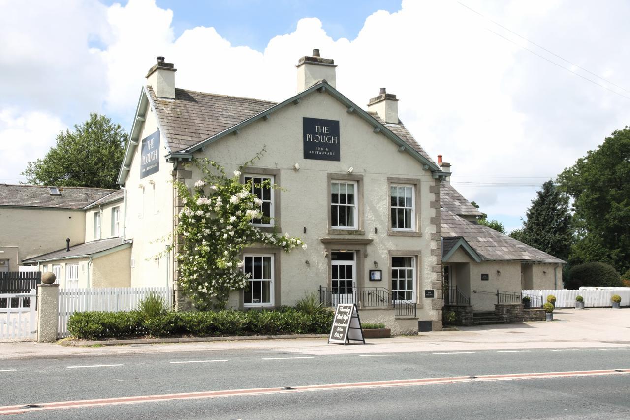 Plough Inn Lupton Exterior foto